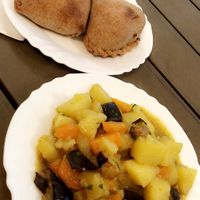 Potato & aubergine with “samosas” at Doka Dauji in Sofia