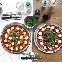 veganara and foodporn (both vegan) at Stripped Pizza - Talacker in Zurich
