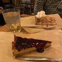 Cheesecake & apple pie😍😍  at SOIL Vegan Cafe - West in Amsterdam