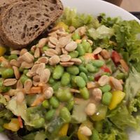 Salatbowl at Dean & David in Trier