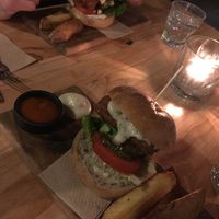 “Fish” burger  at Vondel in Devonport