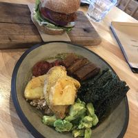 Vegan breakfast & burger  at Vondel in Devonport