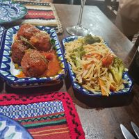 Meatballs and noodles at El Piano in Granada