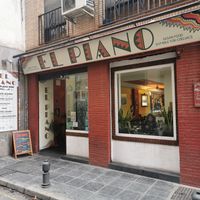  at El Piano in Granada