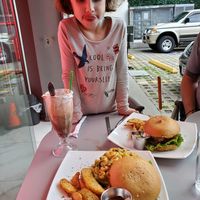 Burgers. (We'd already had a lot of the epic cookies n cream shake.) My 7-year-old was in heaven. #Veganuary at Gia Vegan Pastries in San Pedro