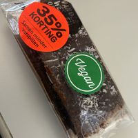 vegan brownie  at EkoPlaza - Stationsweg in The Hague