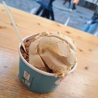 Smores + biscoff and honey comb icecream at Udderlicious in London