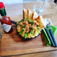 Mac-n-"Cheese" (home-made cashew cheese) with roasted bread at Taste El Nido in El Nido