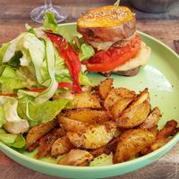 Burger (gluten free) at Biofoodies Cafe in Toulouse