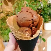 Banana-chocolate and brownie flavours at La Muu in Tallinn