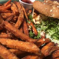 Seitan burger with sweet potatoe fries at Harju Portti in Savonlinna