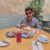 Nosso lanchinho at Noshi Coffee in Porto