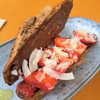 Vegan cavalier croissant at Noshi Coffee in Porto