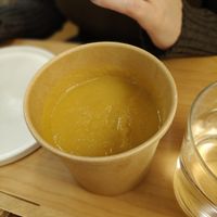 Sopa de legumbres at Noshi Coffee in Porto