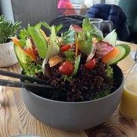 Impossible to eat salad 👎  at Lokal in Davos Platz