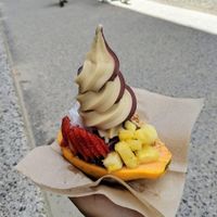 Riss More on papaya boat minus the honey at Banan - Waikiki in Honolulu