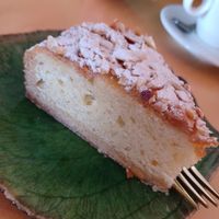 Vegan lemon cake at Credible in Nijmegen