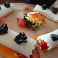 Canelons d'escalivada at Amaranta in Girona