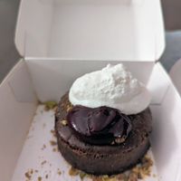 Chocolate cake at The Green Affair - Saldanha in Lisbon