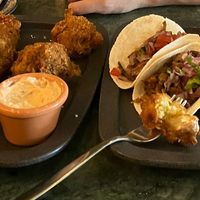 Cauliflower Wings and Mushroom Tacos at The Green Affair - Saldanha in Lisbon