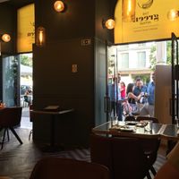 View from inside facing the outside...forgot to take pictures of the space behind me. at The Green Affair - Saldanha in Lisbon