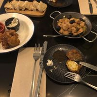 cauliflower wings and pica pau at The Green Affair - Saldanha in Lisbon