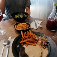 Seitan steak with peppercorn sauce at The Green Affair - Saldanha in Lisbon
