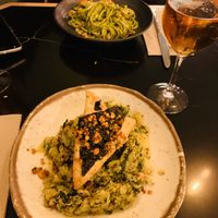 Macarrão ao pesto e tofu com batatas at The Green Affair - Saldanha in Lisbon