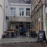 front + outdoor seating at Otomat in Ghent