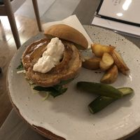 burger at Vegimo 野菜食堂 in Hiroshima