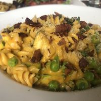 Mac n cheese at Grounded in Stratford