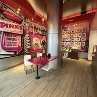 Seating   at Pink's Hot Dogs in Universal City