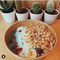 Blue spirulina bowl at Happy Blender in Athens