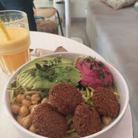  at Happy Blender in Athens