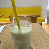 Almighty Avocado Smoothiee  at Happy Blender in Athens
