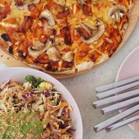 Exotic Super Salad, "Bacon" Mushroom Pizza at Happy Blender in Athens