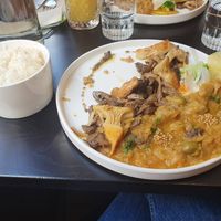 Yassa vegan at Table Metis in Paris