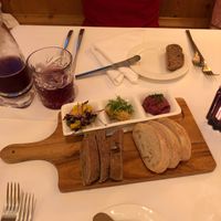 3 hummus entree at Almhof in Hinterthal