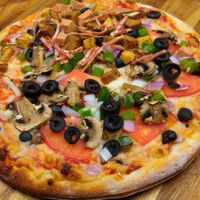 Pizza at Troy's Italian Kitchen in Arlington