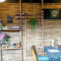 Interior decor and signage (including a commitment to good quality ingredients) at Blossom Cafe in Pai