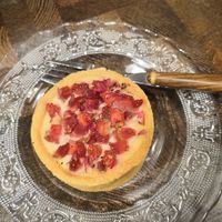 Strawberry cheese tart at Rumah Juliet in Jakarta