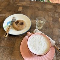 Matcha latte, chocolate chip cookie (gluten-free)  at Rumah Juliet in Jakarta