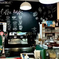 Service area  at Roots Cafe in Cascais