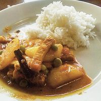 Mattar Tofu at Everest on Grand in St Paul