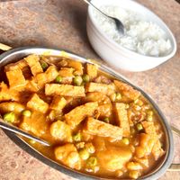 Tofu Matar   at Everest on Grand in St Paul