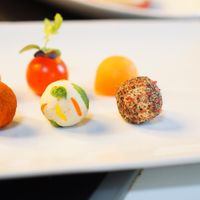 Wow at Raw Leo in Geneva