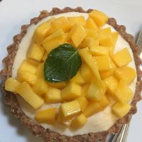 Mango and Chirimoya Tartelet at Samadhi Veggie Food in Lima