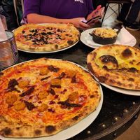 Two vegan 'build your owns', a sourdough garlic bread, and a mac & cheese at Pizza Punks in Belfast