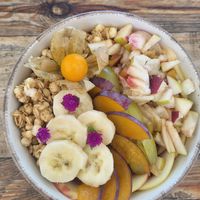 Smoothie bowl at Meraki Market Cafe in Paphos