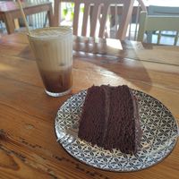 Freddo cappuccino & chocolate avocado cake at Meraki Market Cafe in Paphos